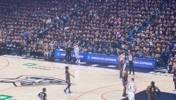 感觉这个MVP一语双关啊！SGA罚球时威少登场现场响起MVP