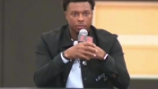 洛瑞谈猛龙交易回伦纳德：他是猛龙夺冠之路的第一步